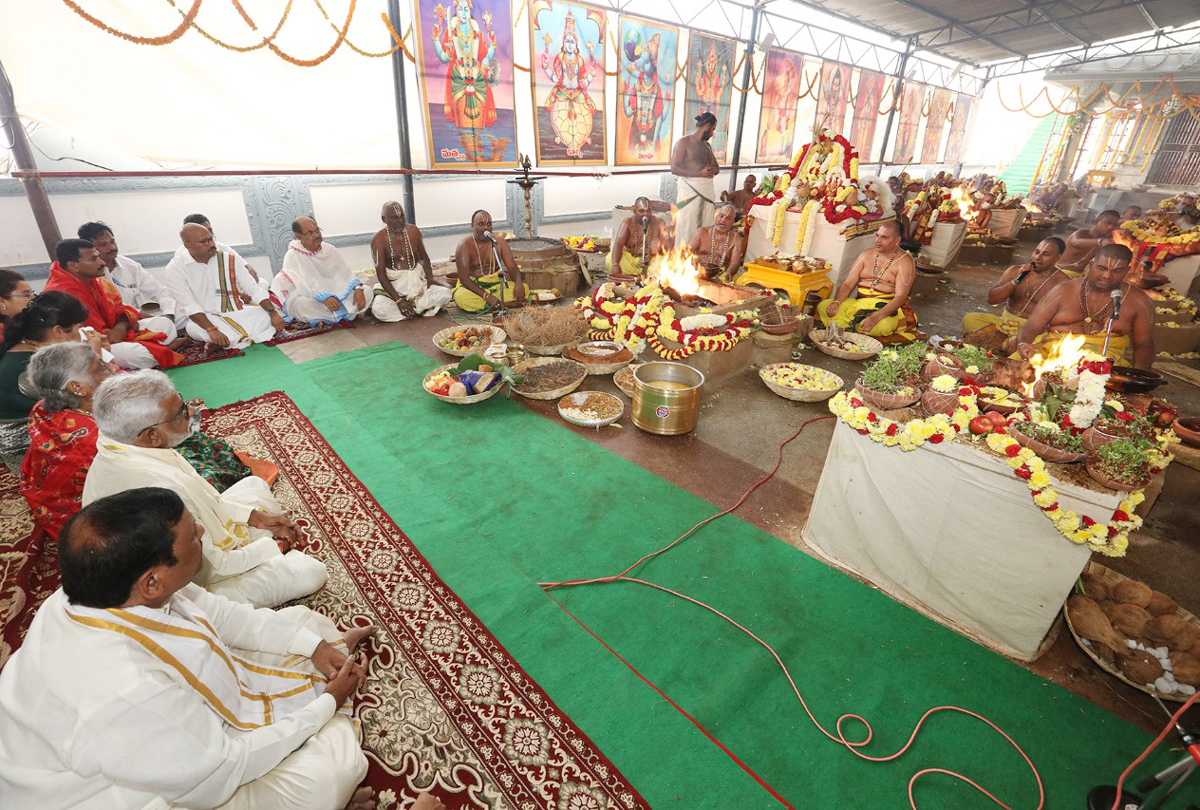 Sri Venkateswara Swamy TTD Temple Rushikonda Photos - Sakshi24