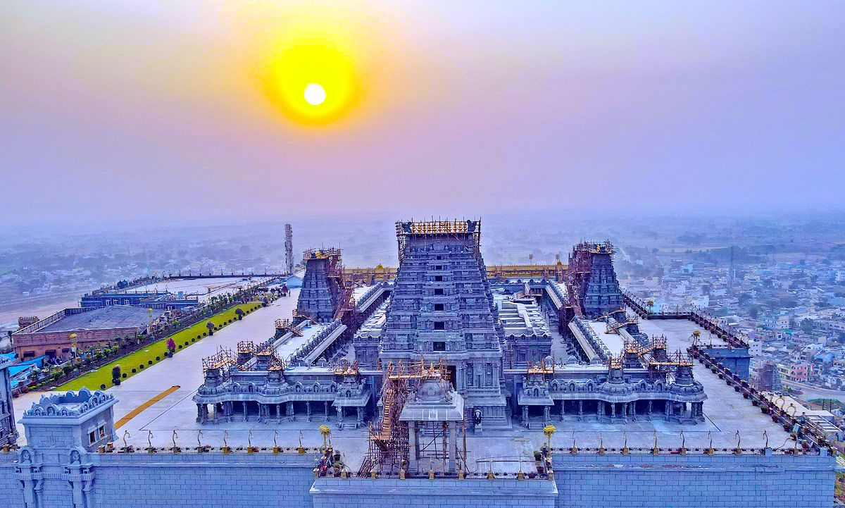 Sri Lakshmi Narasimha Swamy Temple Photos - Sakshi20