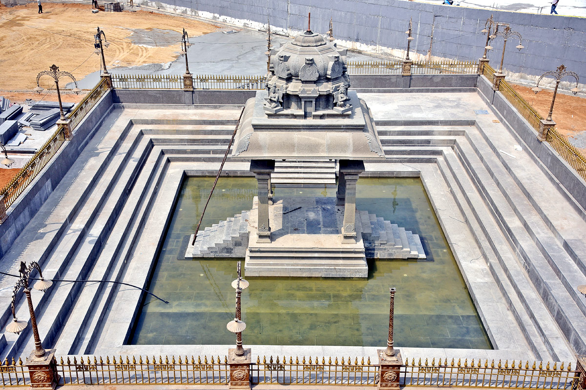 Sri Lakshmi Narasimha Swamy Temple Photos - Sakshi47