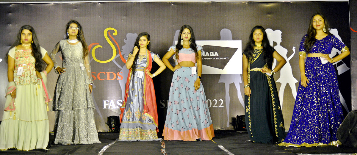 Inter Colleges Students Fashion Show In Vijayawada - Sakshi4