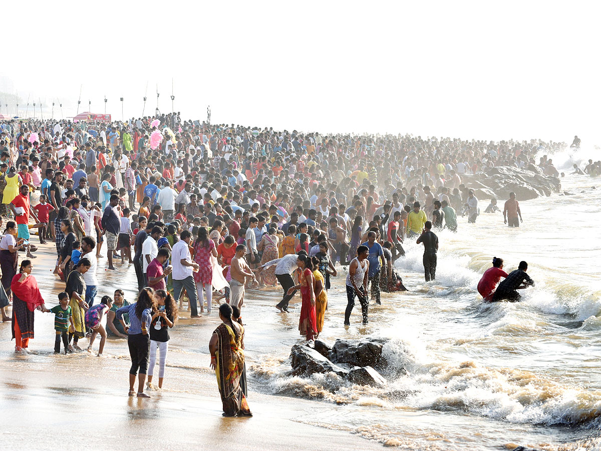 Maha Shivaratri 2022 Visakhapatnam Beach - Sakshi24