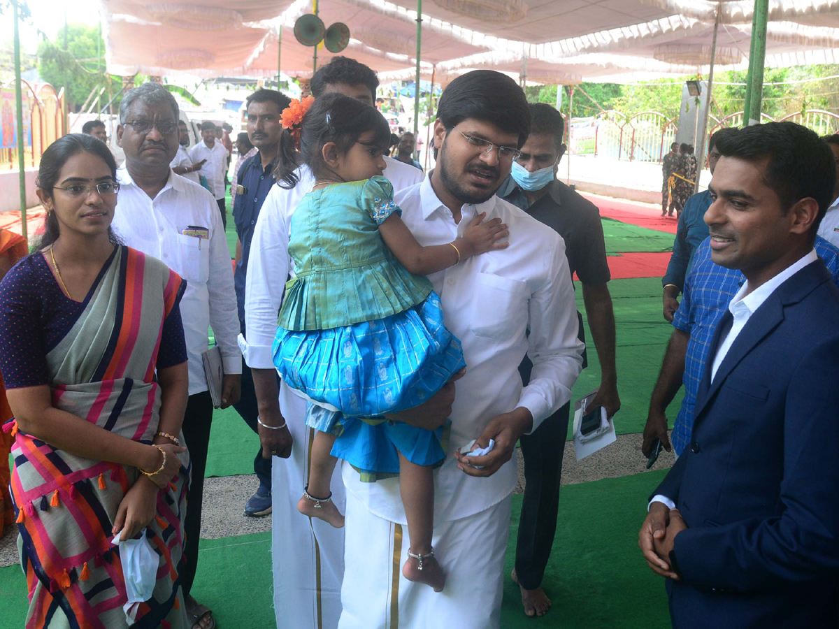 SriRama Navami Celebrations In Bhadradri Photo Gallery - Sakshi30