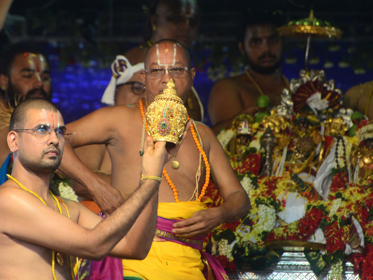 Sri Sita Rama Pattabhishekam at Bhadrachalam Temple Photo Gallery - Sakshi14