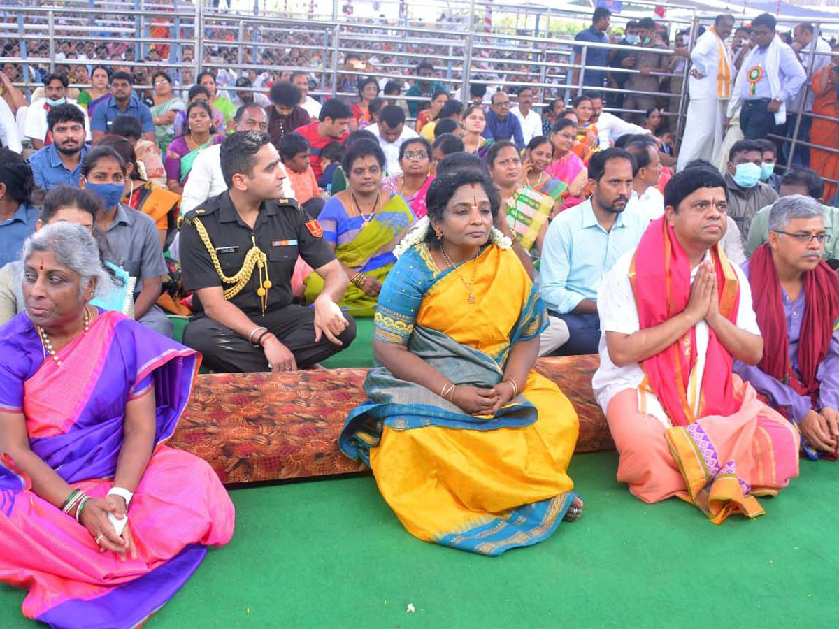 Sri Sita Rama Pattabhishekam at Bhadrachalam Temple Photo Gallery - Sakshi6