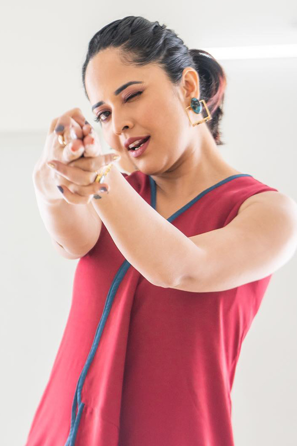Anasuya Bharadwaj Latest Photos - Sakshi3