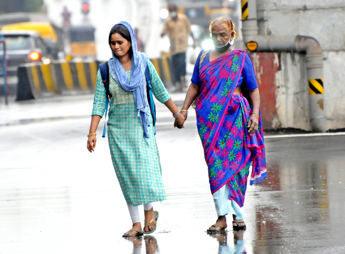 Heavy Rains In Hyderabad - Sakshi1