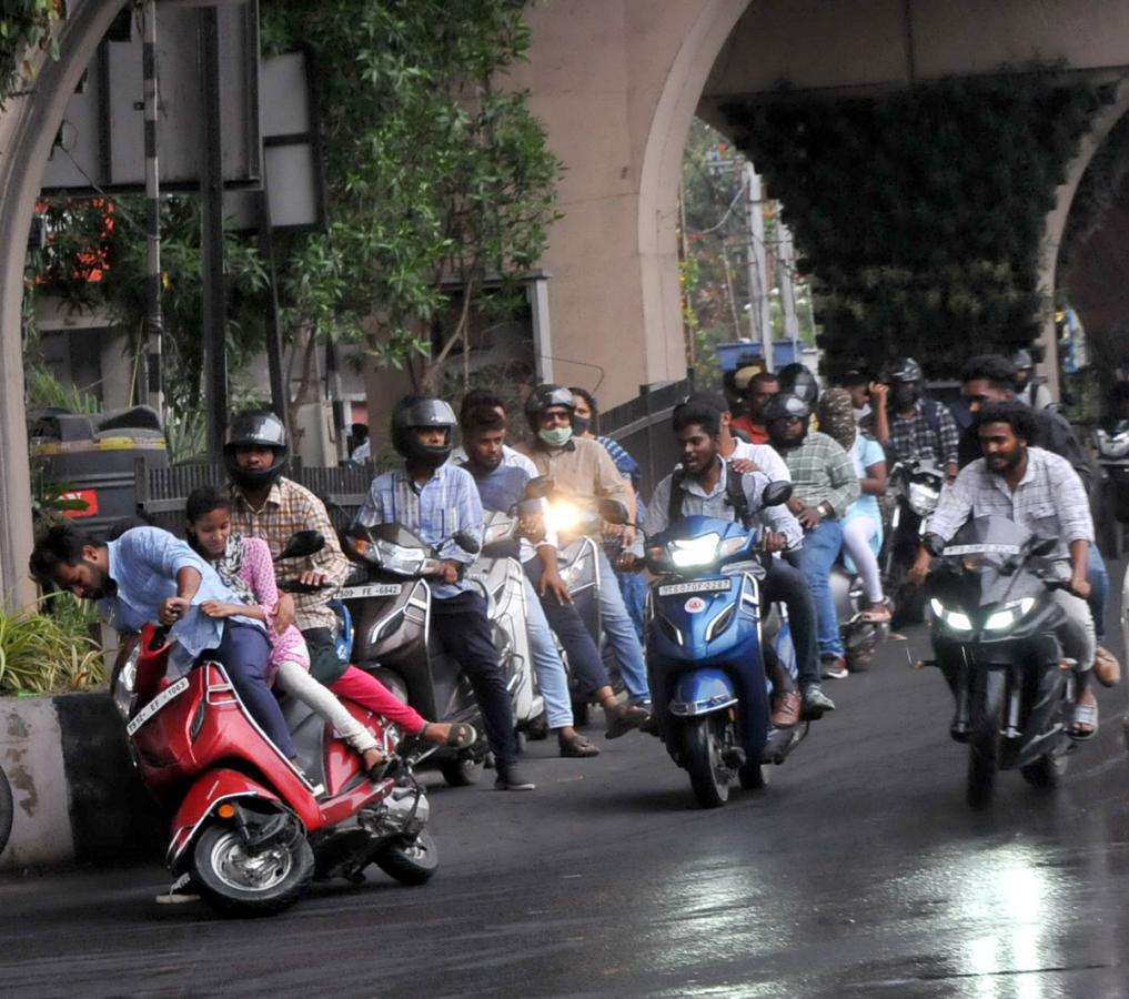 Heavy Rains In Hyderabad - Sakshi3