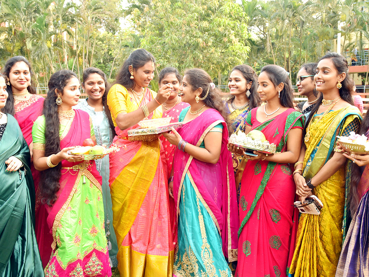 Best Photos of The Week - Sakshi2