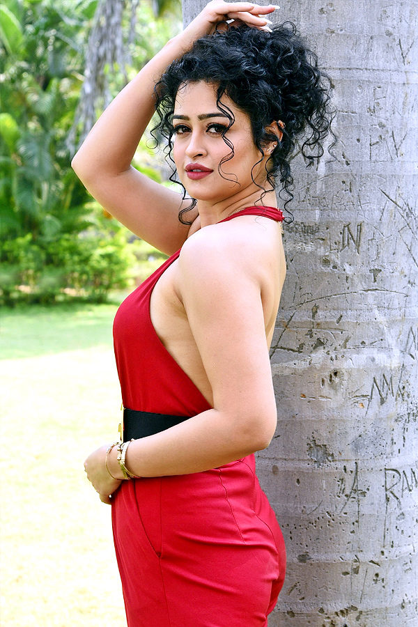 Actress Apsara Rani Latest Photos - Sakshi2