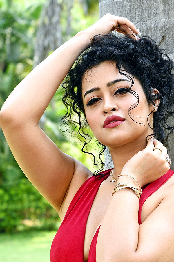 Actress Apsara Rani Latest Photos - Sakshi10