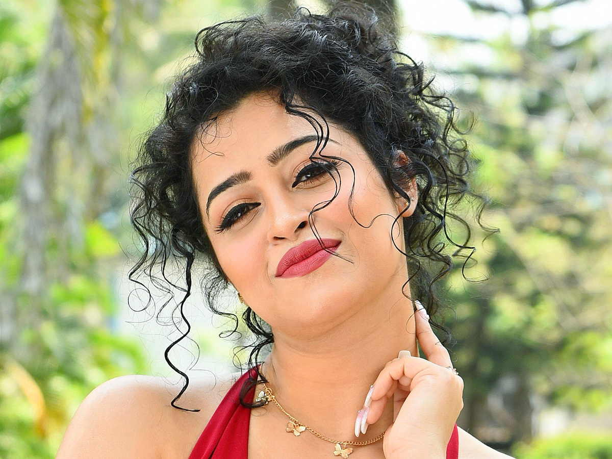Actress Apsara Rani Latest Photos - Sakshi5