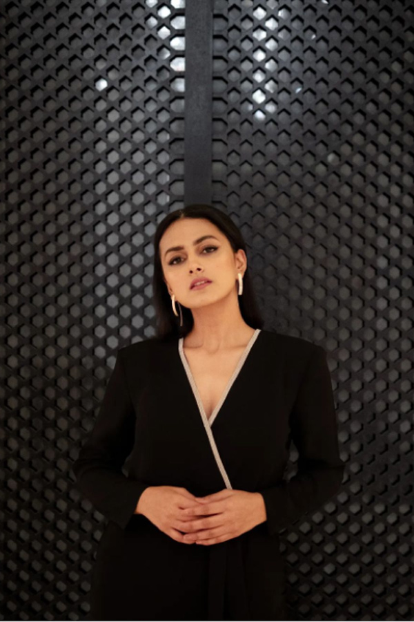 Shraddha Srinath Latest Photos - Sakshi2