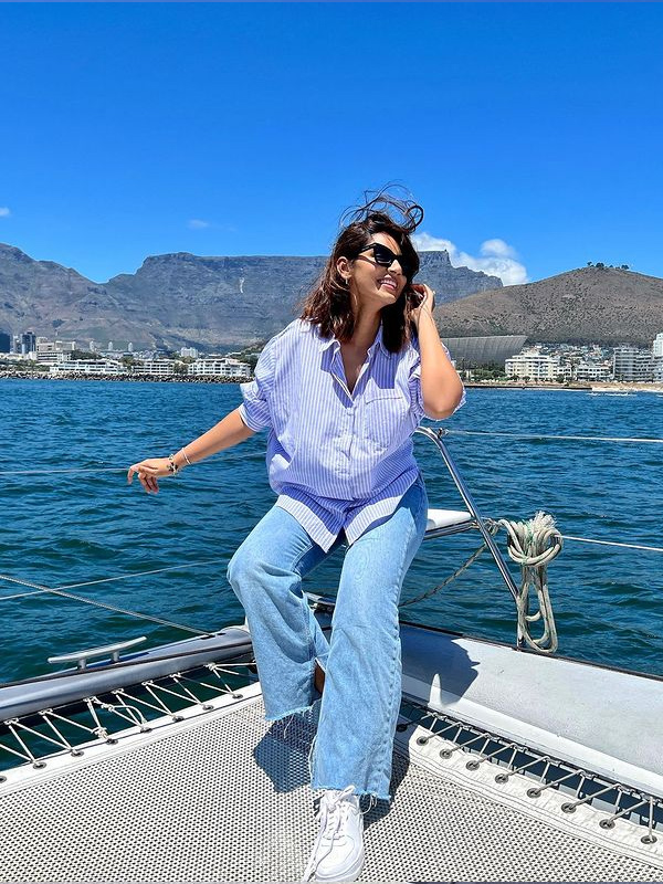 Jasprit Bumrah Wife Sanjana Ganesan Beautifult Photos - Sakshi12