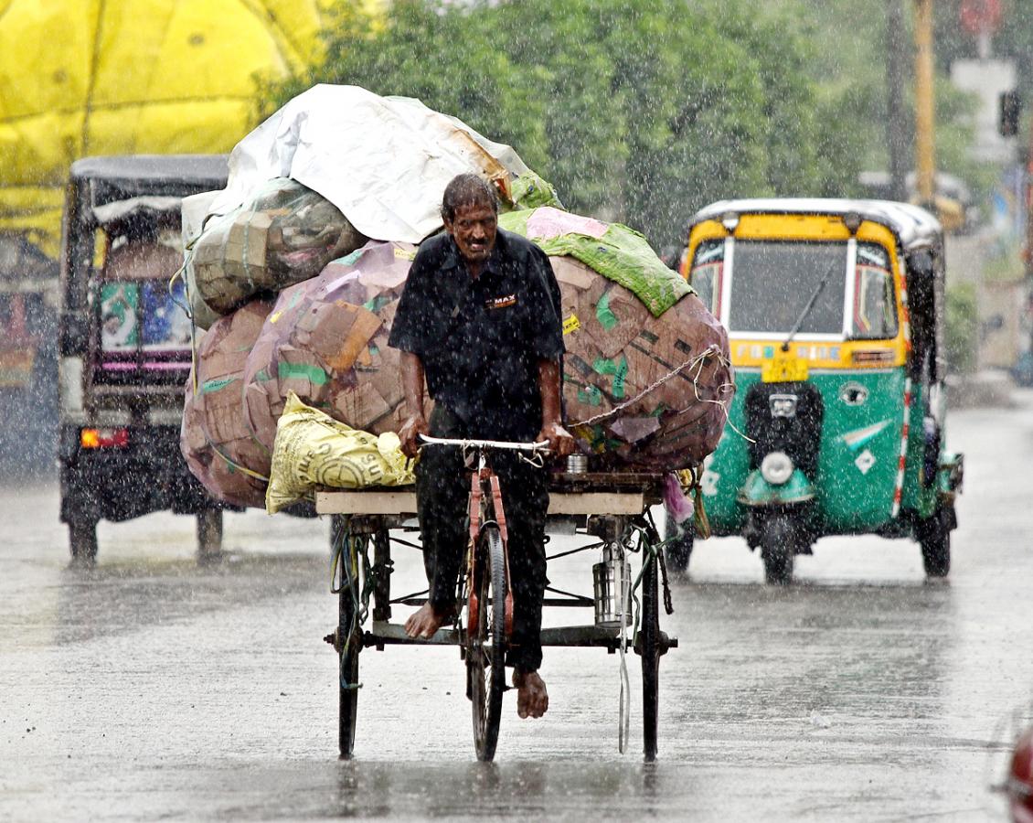 Heavy Rains In Krishna District - Sakshi7
