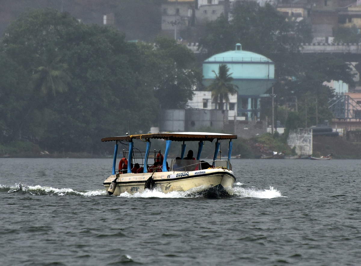 Heavy Rains In Krishna District - Sakshi20