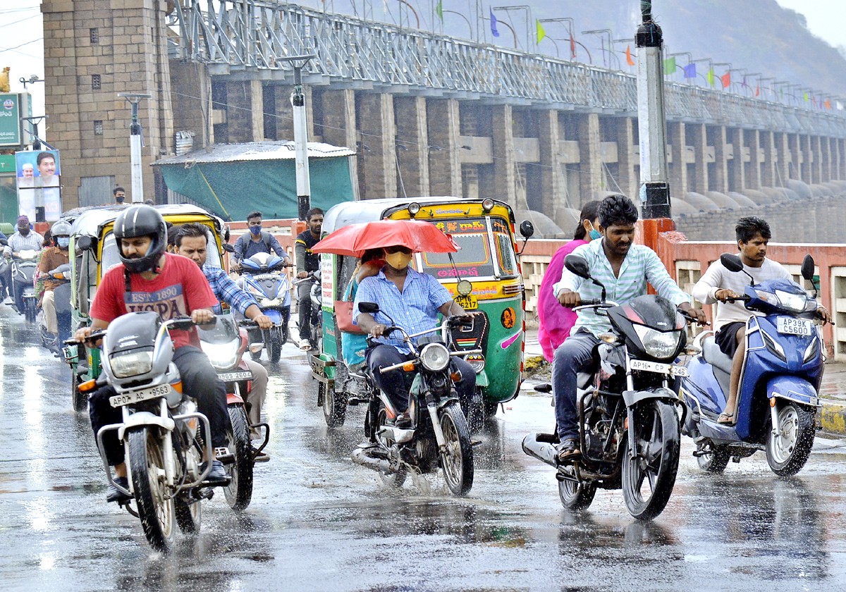 Heavy Rains In Krishna District - Sakshi30