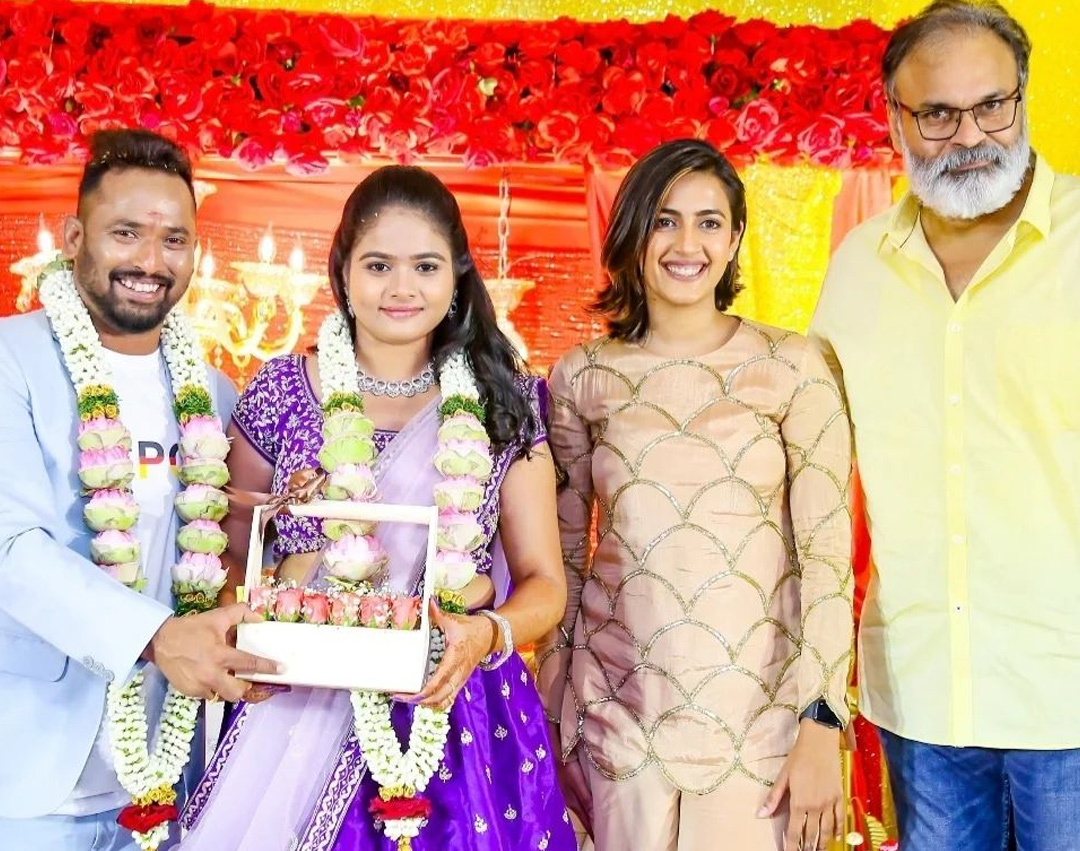 Jabardasth Kiraak Rp Engagement Photos - Sakshi32
