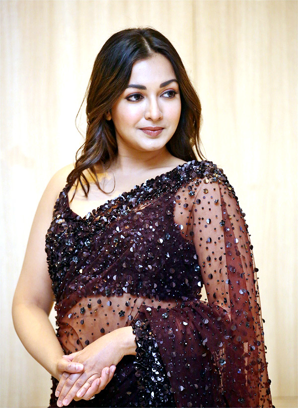 Catherine Tresa Latest Photos - Sakshi4