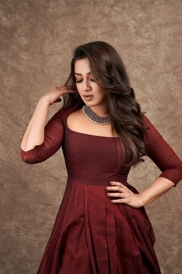 Catherine Tresa Latest Photos - Sakshi16
