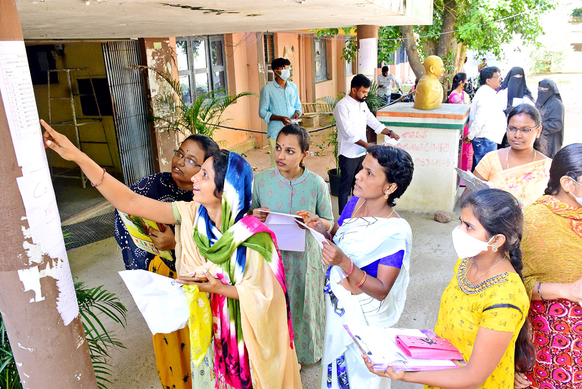 Telangana TET 2022 Photos - Sakshi24