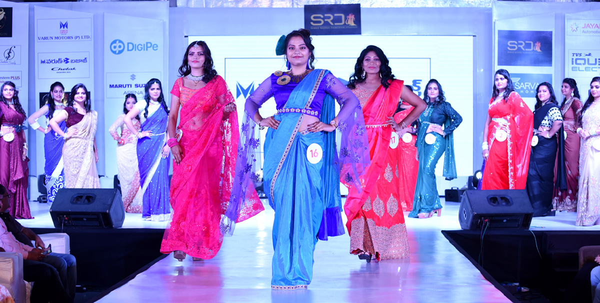 Srimathi Vizag Grand Finale Photos - Sakshi4