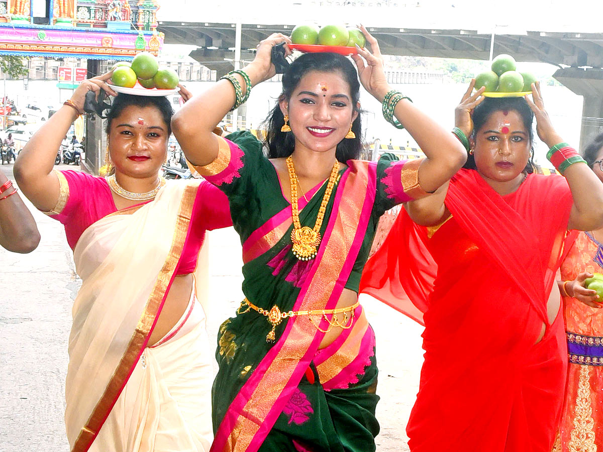 Vijayawada Indrakeeladri Temple - Sakshi5