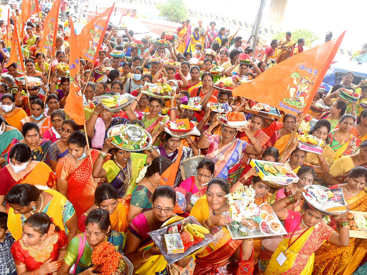 Vijayawada Indrakeeladri Temple - Sakshi7