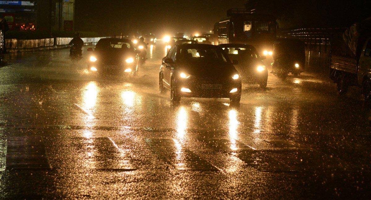 Heavy Rain In Hyderabad Photo Gallery - Sakshi6