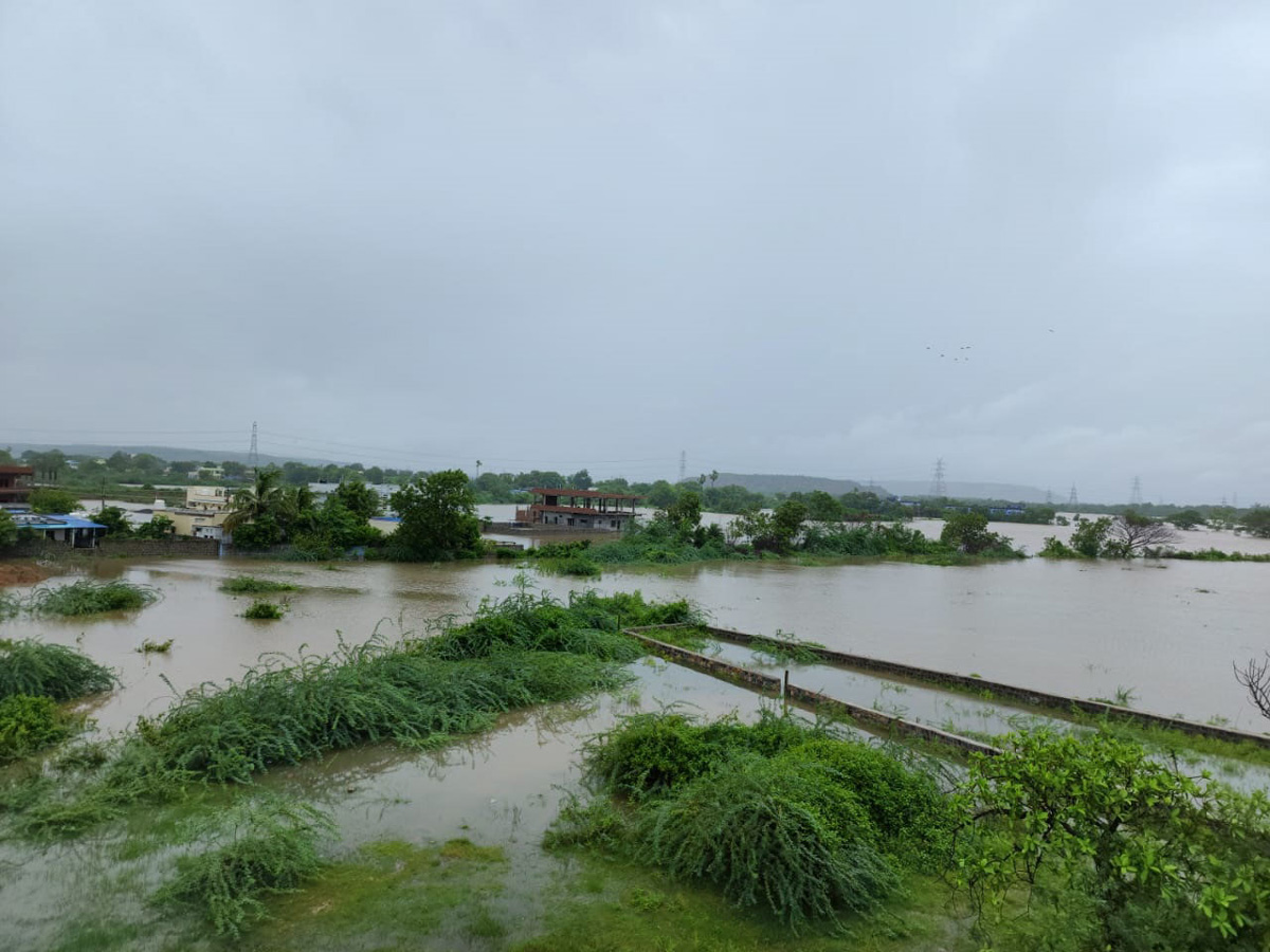 Heavy rains in Telangana Photo Gallery - Sakshi26
