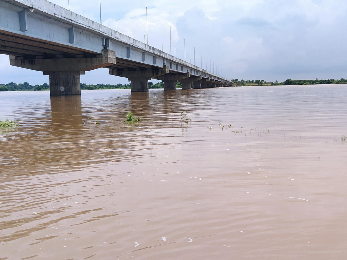 Heavy rains in Telangana Photo Gallery - Sakshi30