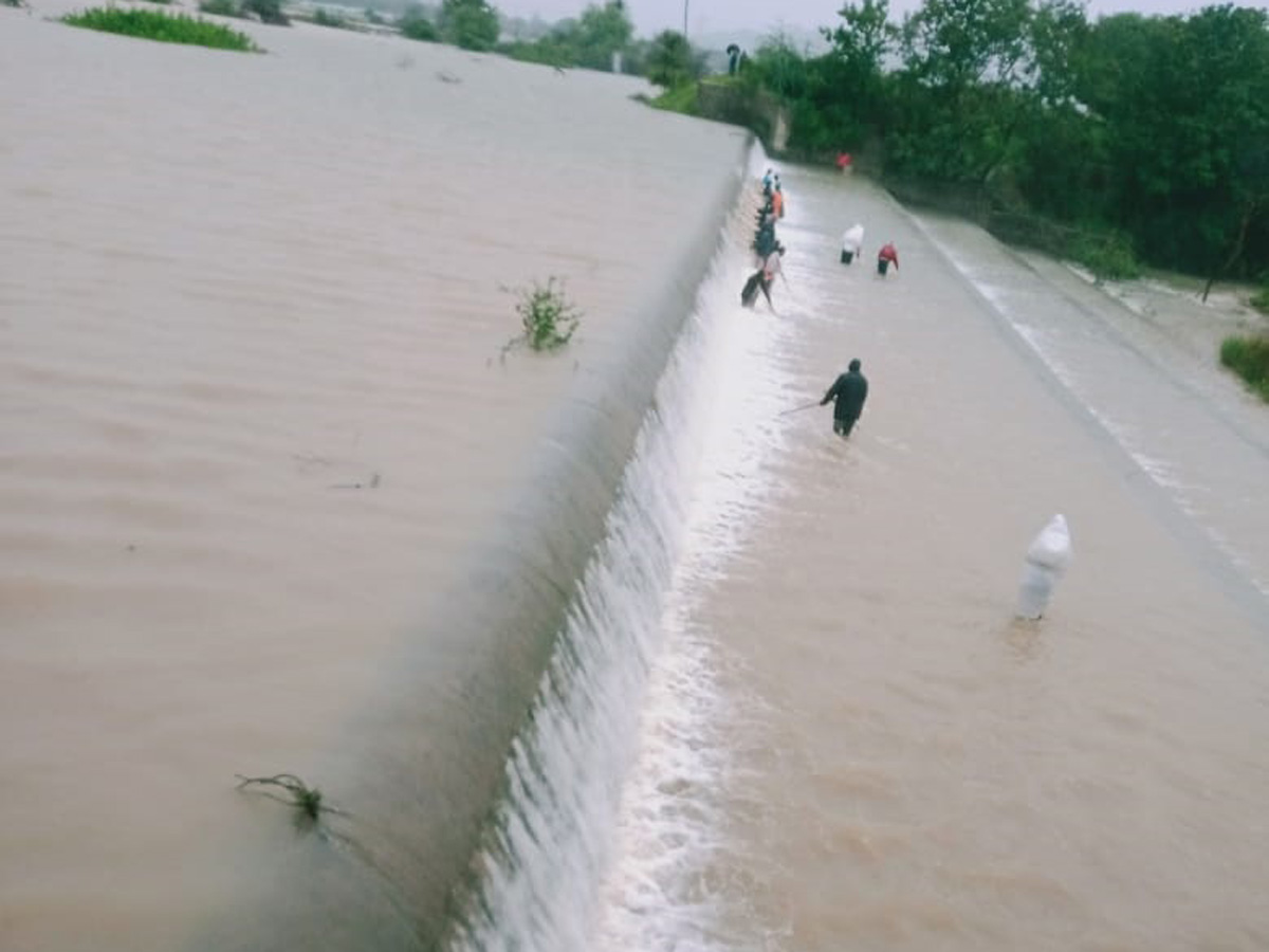 Heavy rains in Telangana Photo Gallery - Sakshi4