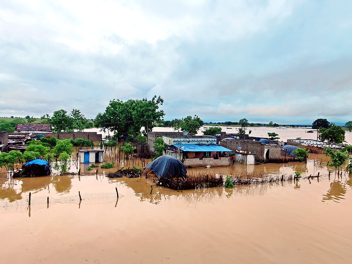Heavy rains in Telangana Photo Gallery - Sakshi6
