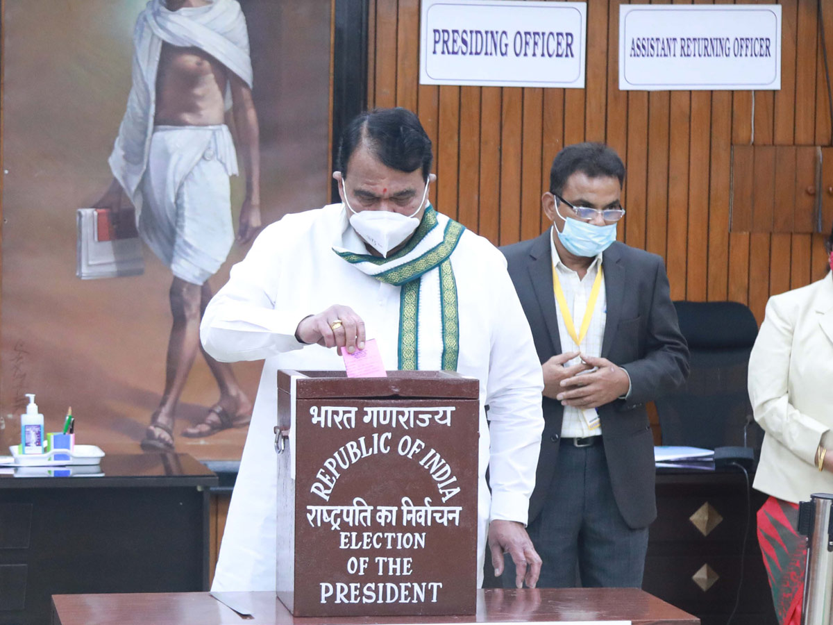 presidential polls 2022 Photo Gallery - Sakshi34