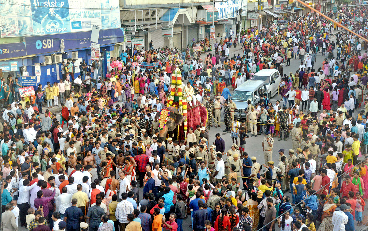 Akkanna Madanna Mahankali Jatara Bonalu 2022 - Sakshi9
