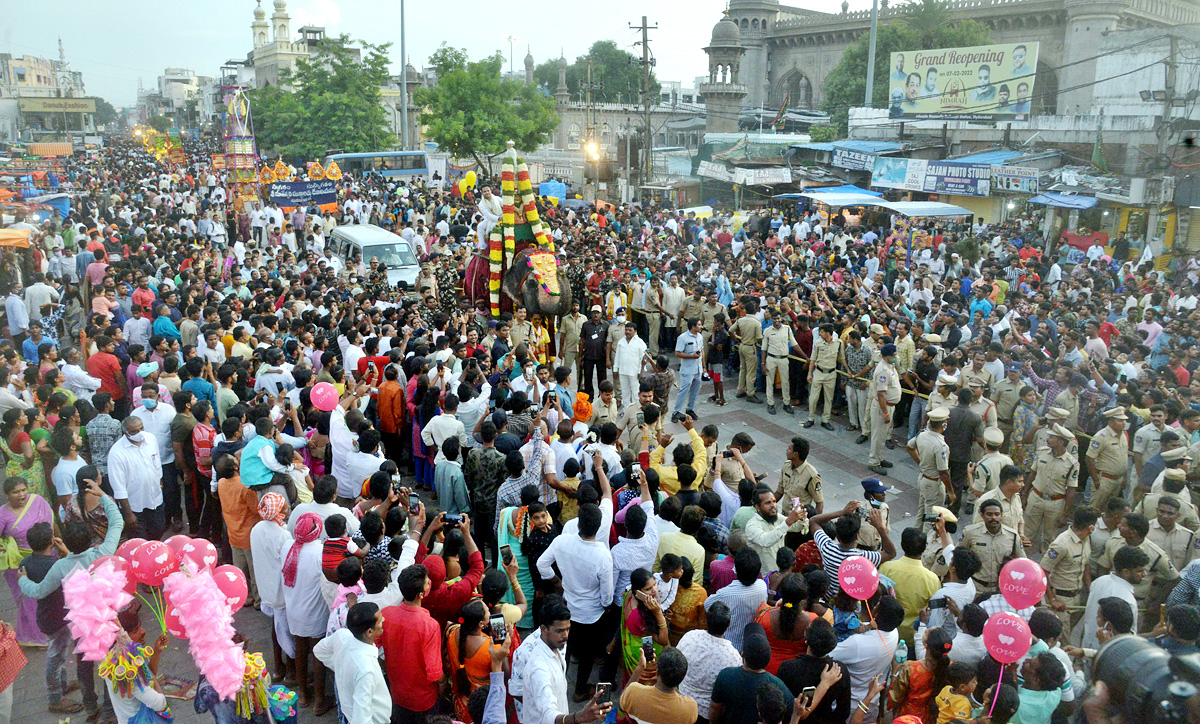 Akkanna Madanna Mahankali Jatara Bonalu 2022 - Sakshi14