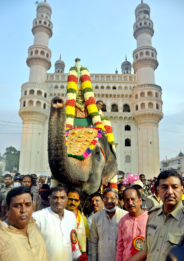 Akkanna Madanna Mahankali Jatara Bonalu 2022 - Sakshi36