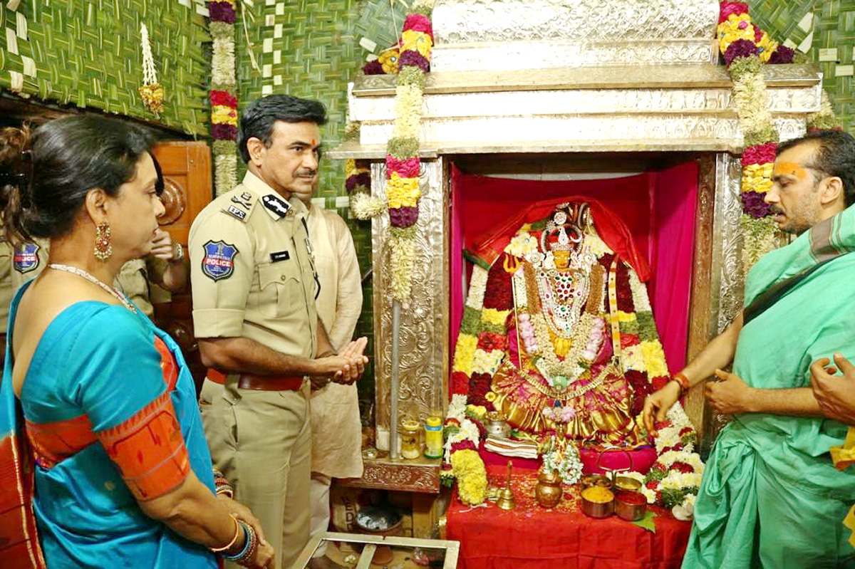 Akkanna Madanna Mahankali Jatara Bonalu 2022 - Sakshi2