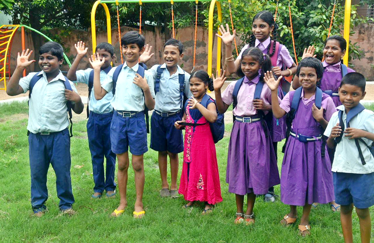 Schools In Andhra Pradesh To Reopen - Sakshi10