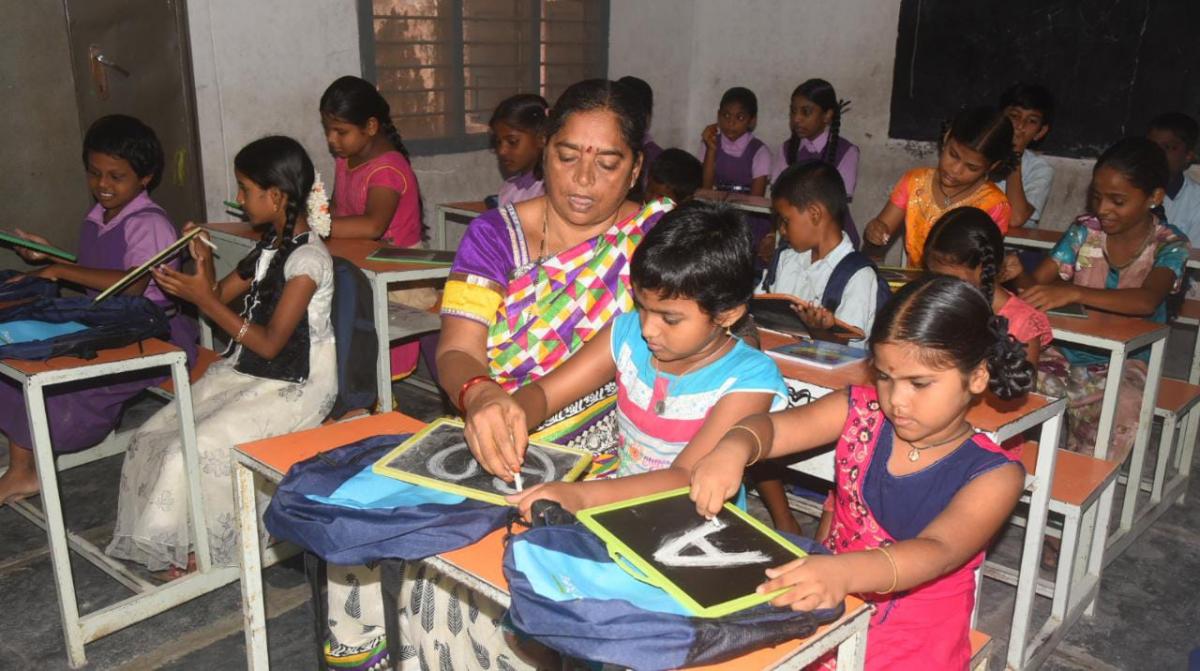 Schools In Andhra Pradesh To Reopen - Sakshi17