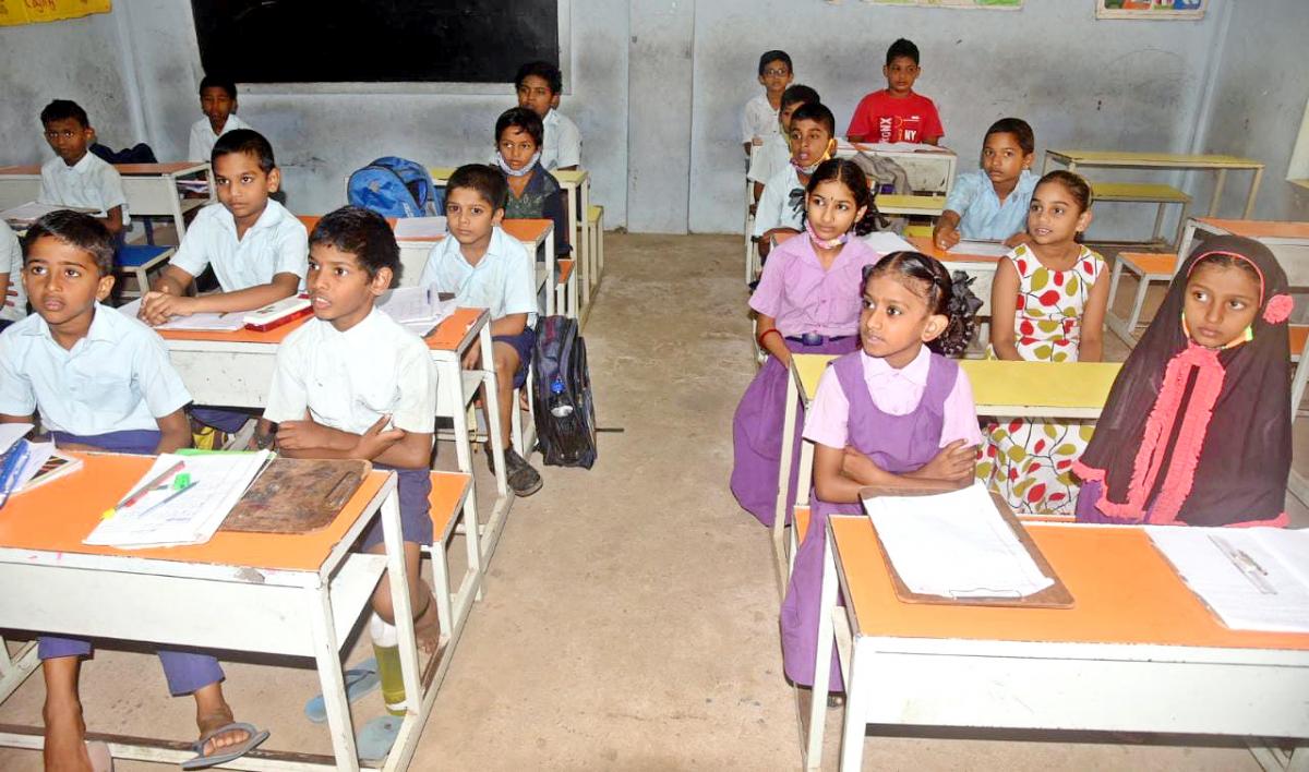 Schools In Andhra Pradesh To Reopen - Sakshi19