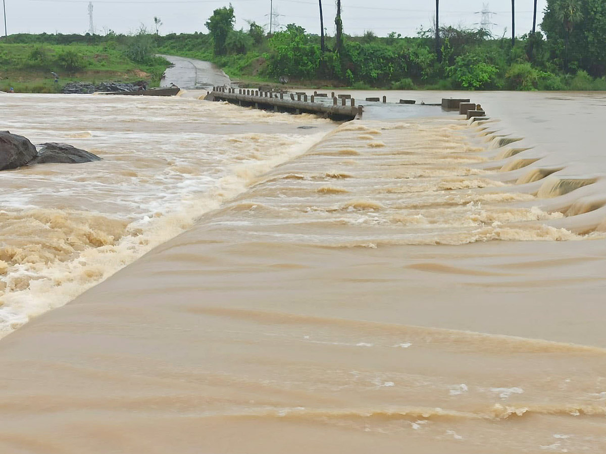 Heavy Rains In Telugu States - Sakshi23