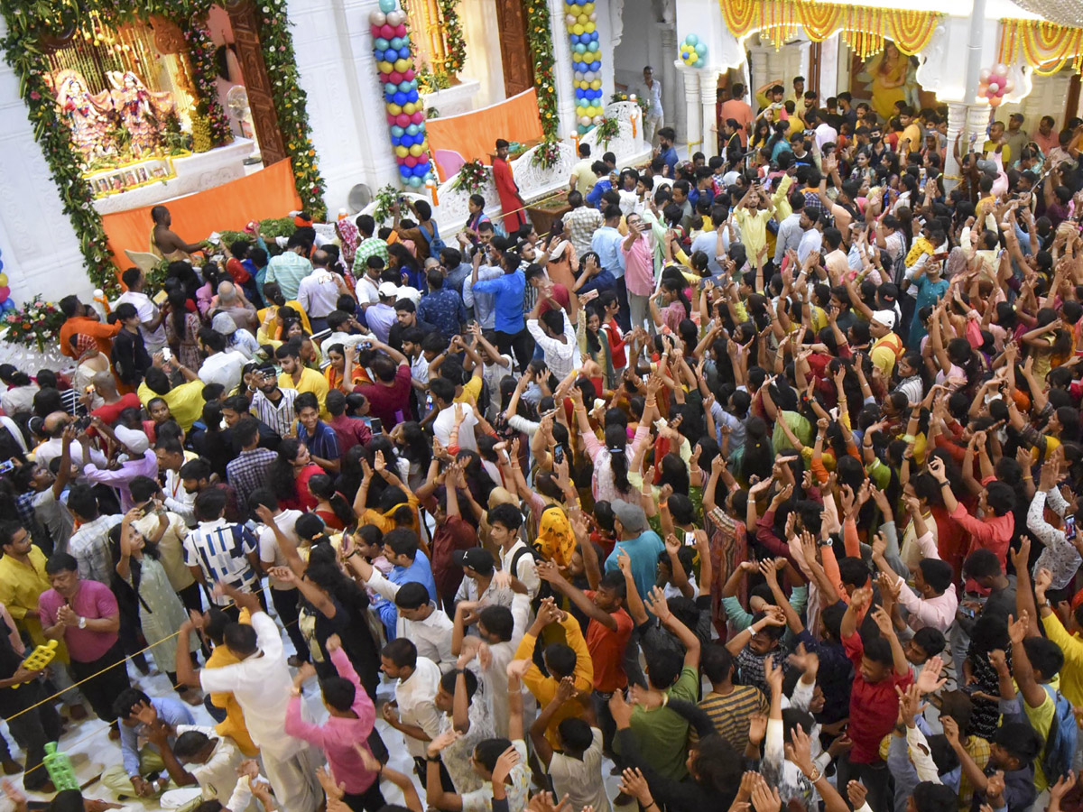 Krishna Janmashtami Festival 2022 Photo Gallery - Sakshi12