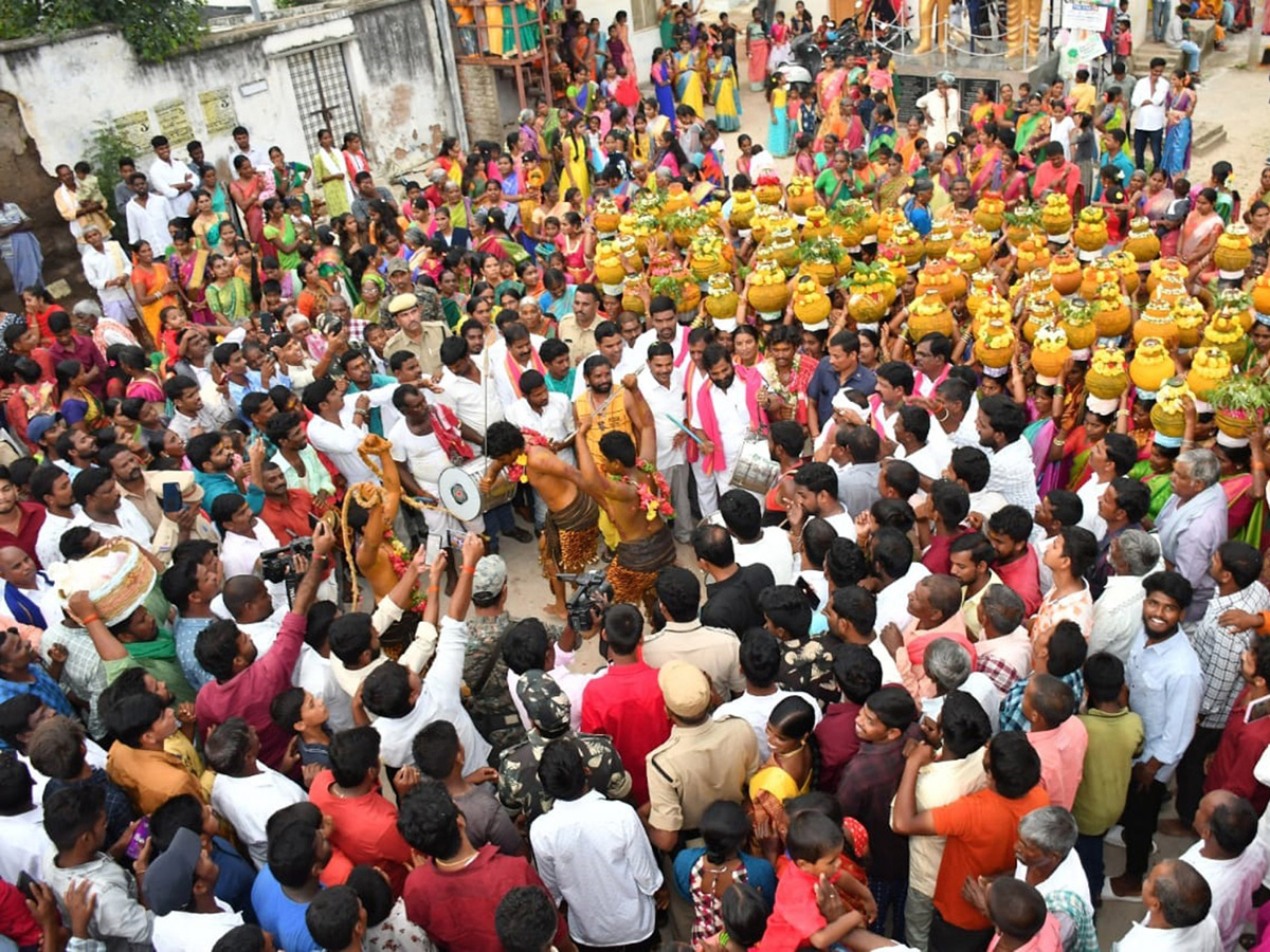 Best Photos of The Week in AP and Telangana Photo Gallery - Sakshi32