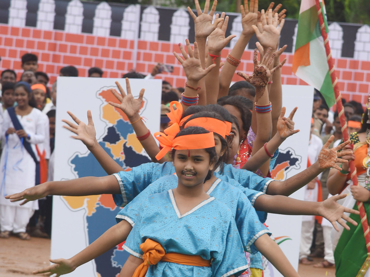 Best Photos of The Week in AP and Telangana Photo Gallery - Sakshi17