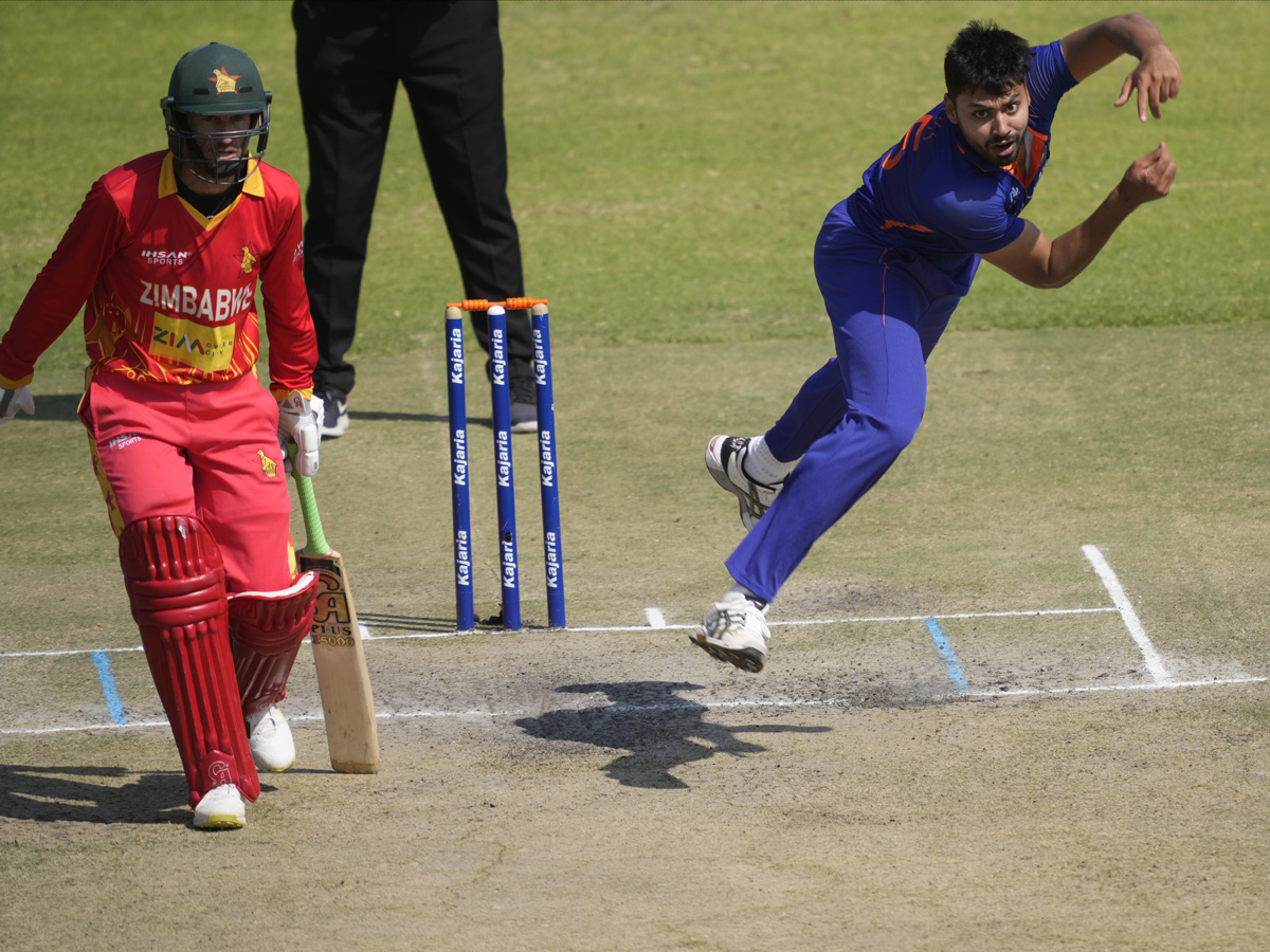 India beat Zimbabwe by 13 runs Photo Gallery - Sakshi13