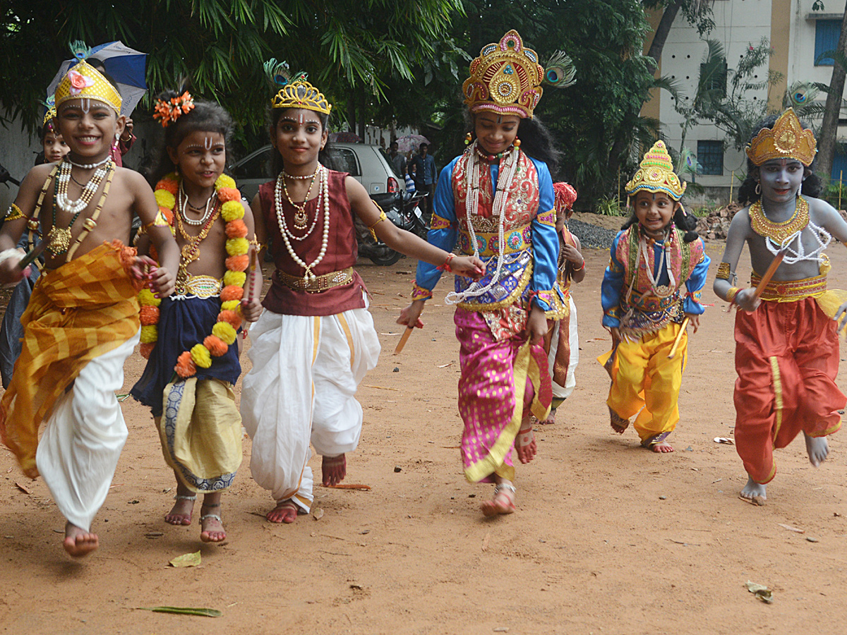 Best Photos of The Week in AP and Telangana Photo Gallery - Sakshi14