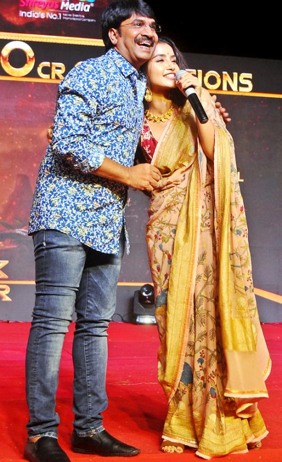 karthikeya 2 Movie success meet In Kurnool - Sakshi17