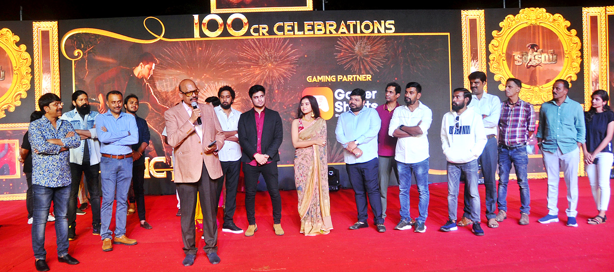 karthikeya 2 Movie success meet In Kurnool - Sakshi9