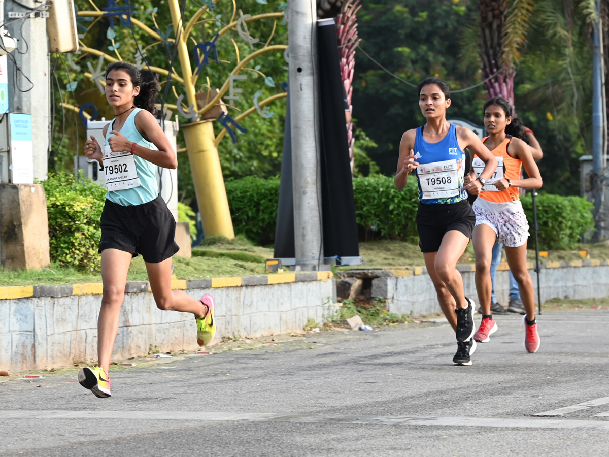 NMDC Hyderabad Marathon 2022 Photo Gallery - Sakshi21