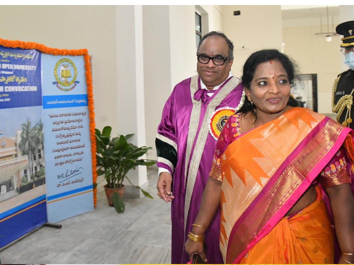 Governor Tamilisai Addresses Ambedkar Open University 24th Convocation Photo Gallery - Sakshi6